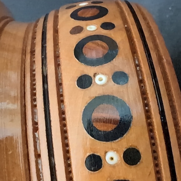 VGT, Ukrainian Hutsul Round Wooden Box with Intricate Mosaic Inlay. - Picture 6 of 11